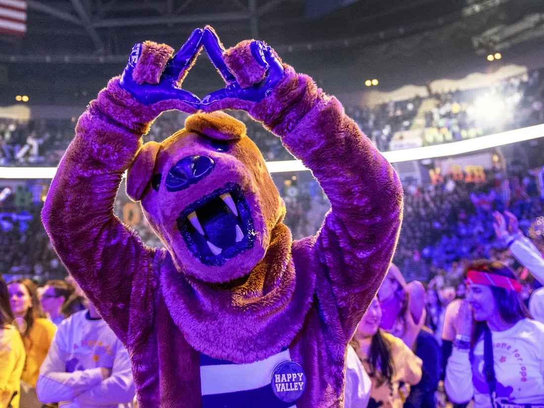The Nittany Lion making heart hands at THON
